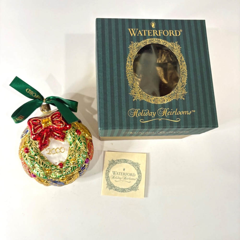 Waterford Holiday Heirlooms 2000 Wreath Glass Ornament Nostalgic Collection Box